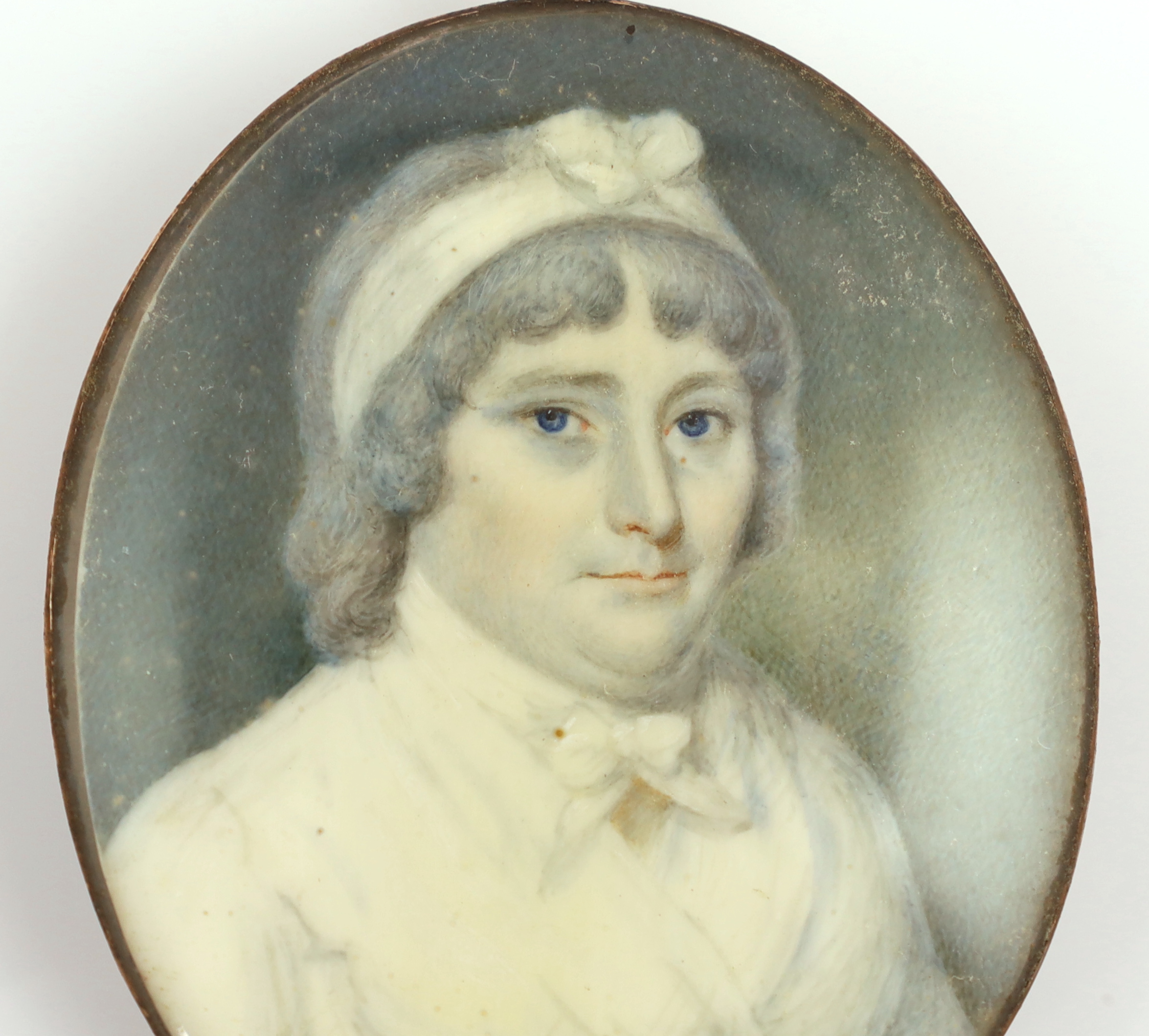 English School circa 1800, Portrait miniature of a lady, watercolour on ivory, 6.5 x 5.4cm. CITES Submission reference XDR2EDFW